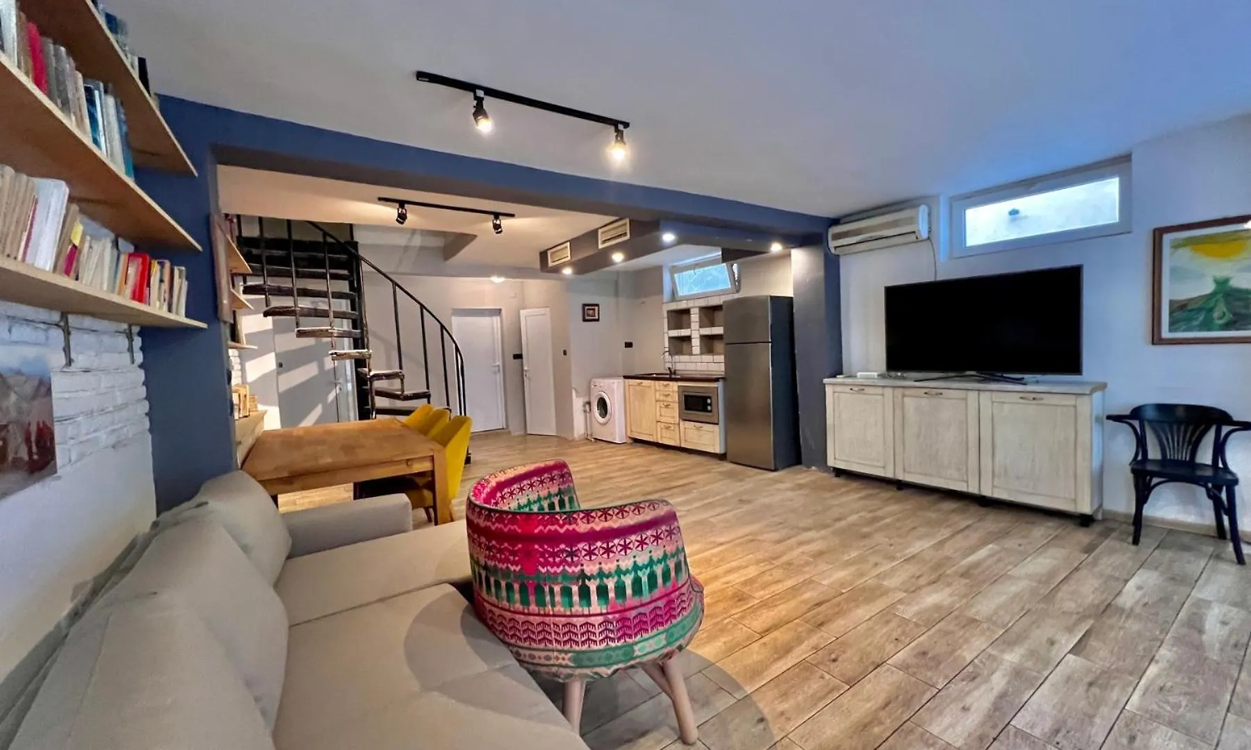 Дом отдыха Вилла Just House Варна