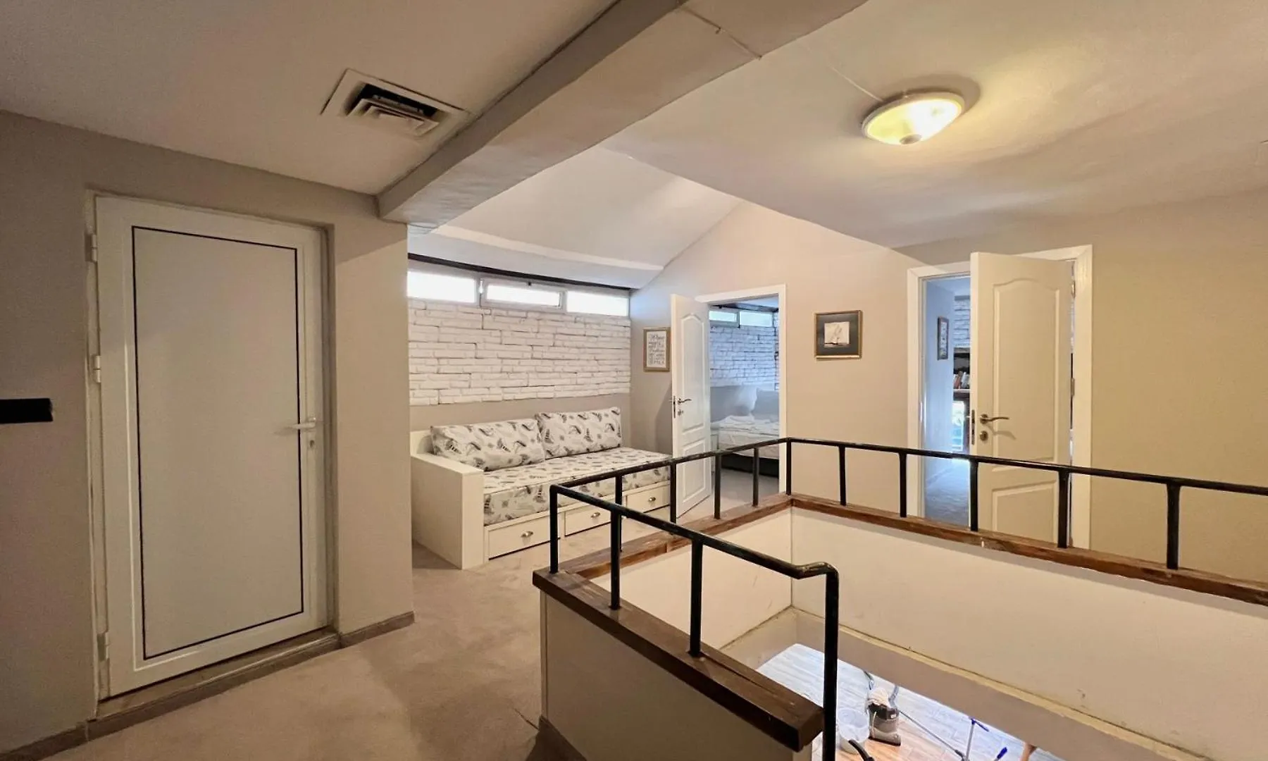 Дом отдыха Вилла Just House Варна Болгария